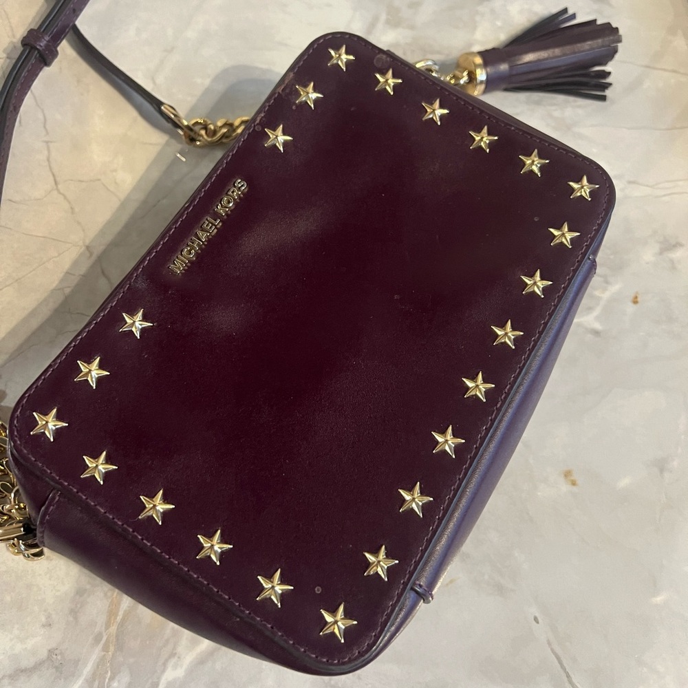 Purple purse